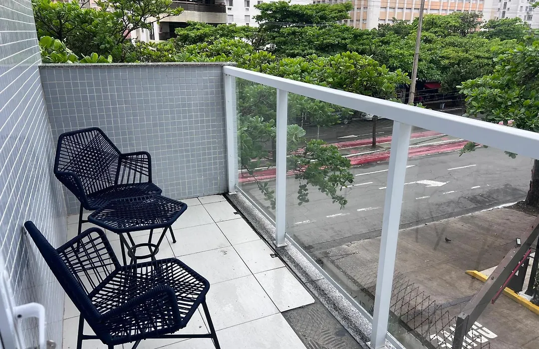 Apartamento 2 suítes Pitangueiras Guarujá-1